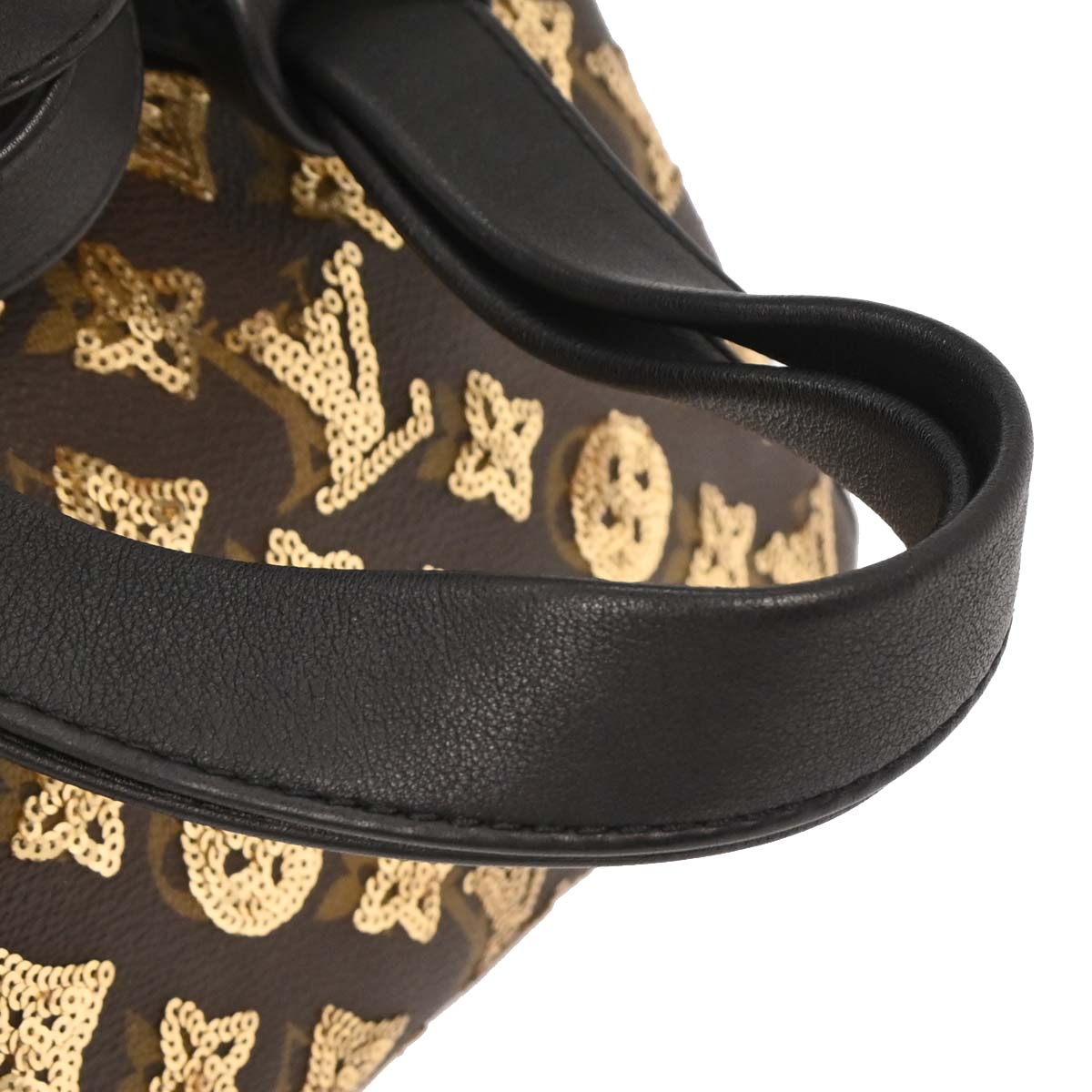 Louis Vuitton Gold Monogram Eclipse 30 Handbag M40244