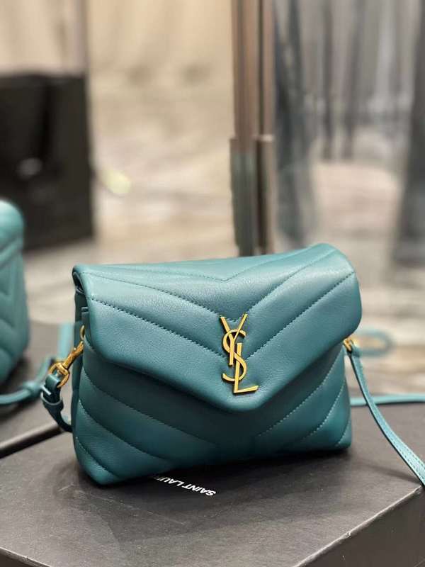 Yves Saint Laurent - Bags 