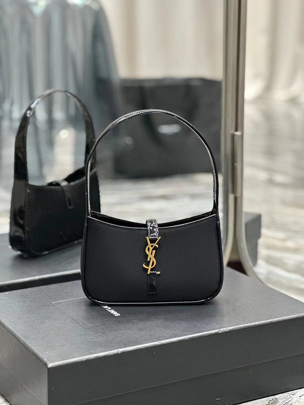 Yves Saint Laurent - Bags 
