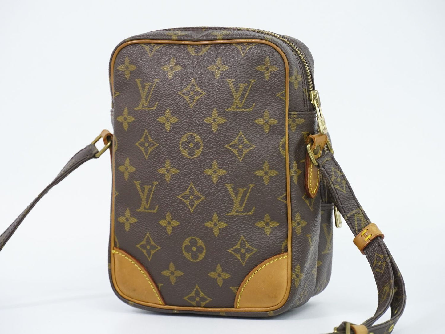 Louis Vuitton Amazon Shoulder Bag Monogram