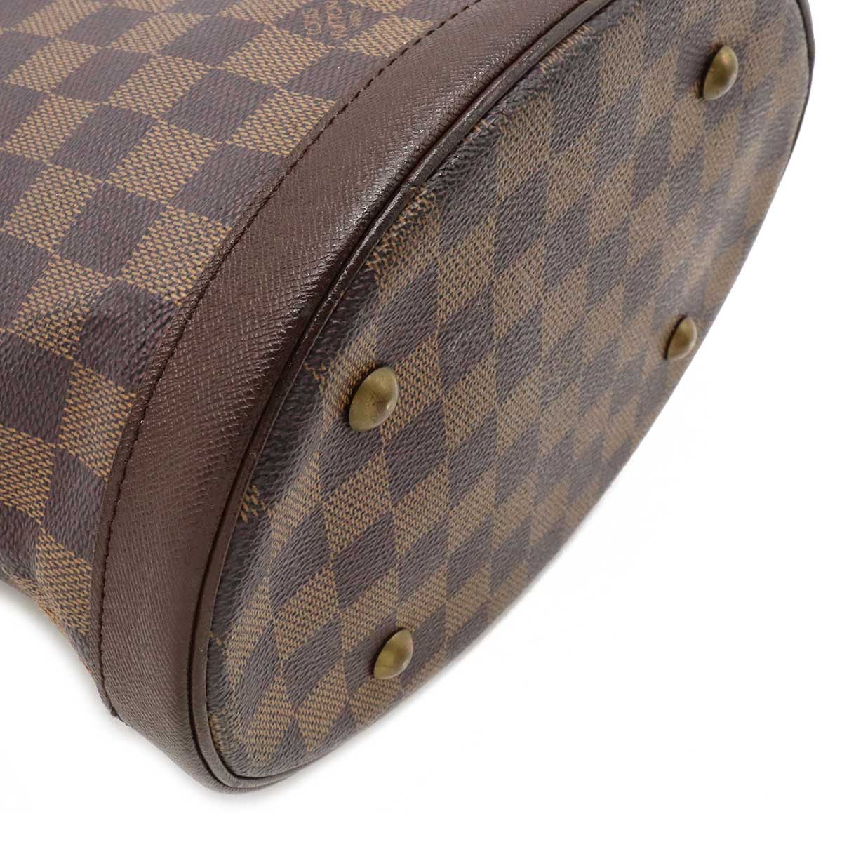 Louis Vuitton Damier Marais Bucket-shaped Shoulder Bag
