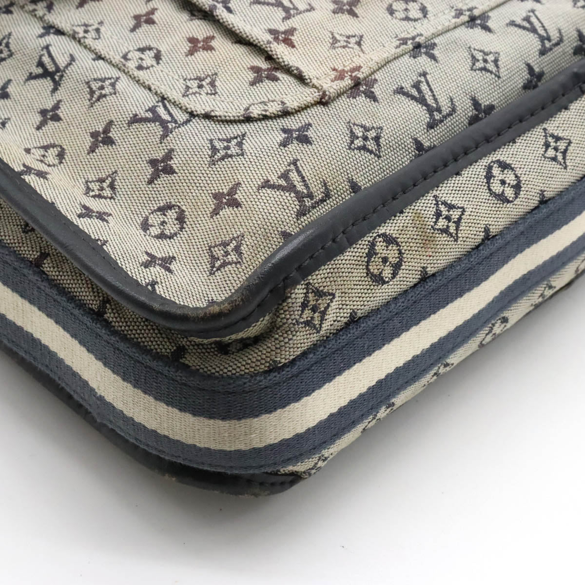 Louis Vuitton Monogram Mini Bouzas Marie Kate Crossbody Bag