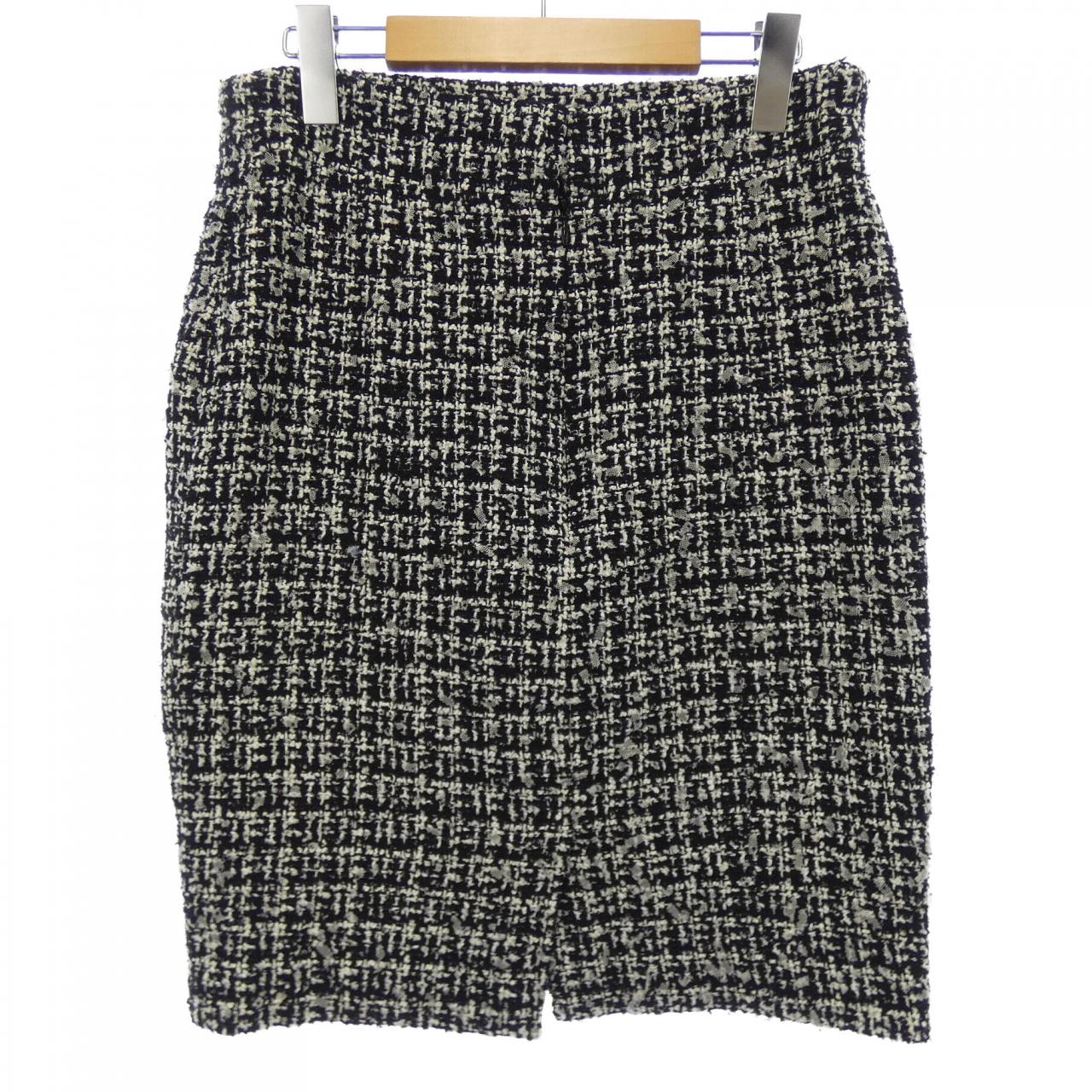 Chanel P35515V25612 09P Skirt Handbag