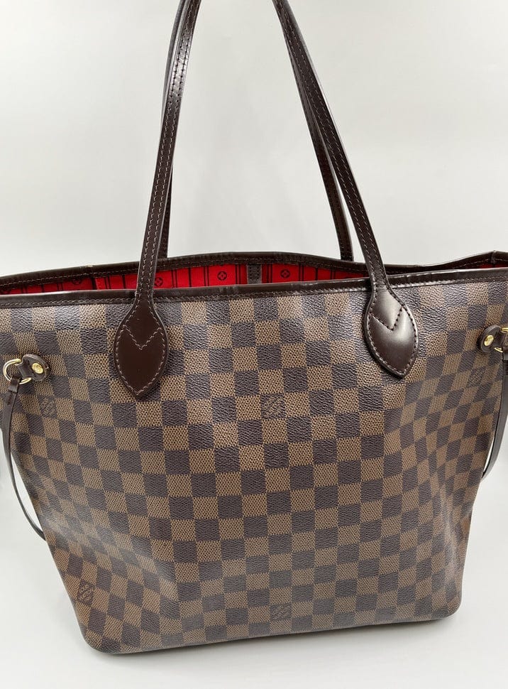 Louis Vuitton Neverfull MM Tote