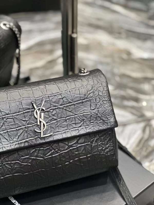 Yves Saint Laurent - Bags 