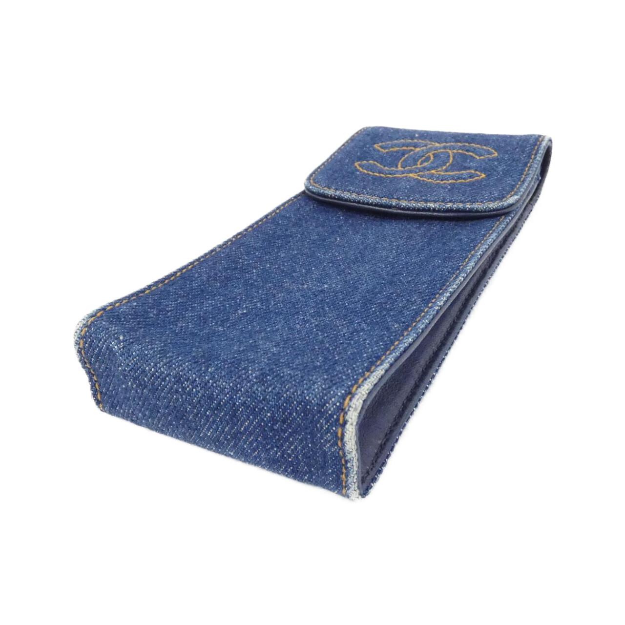 Chanel Timeless CC Line Pouch