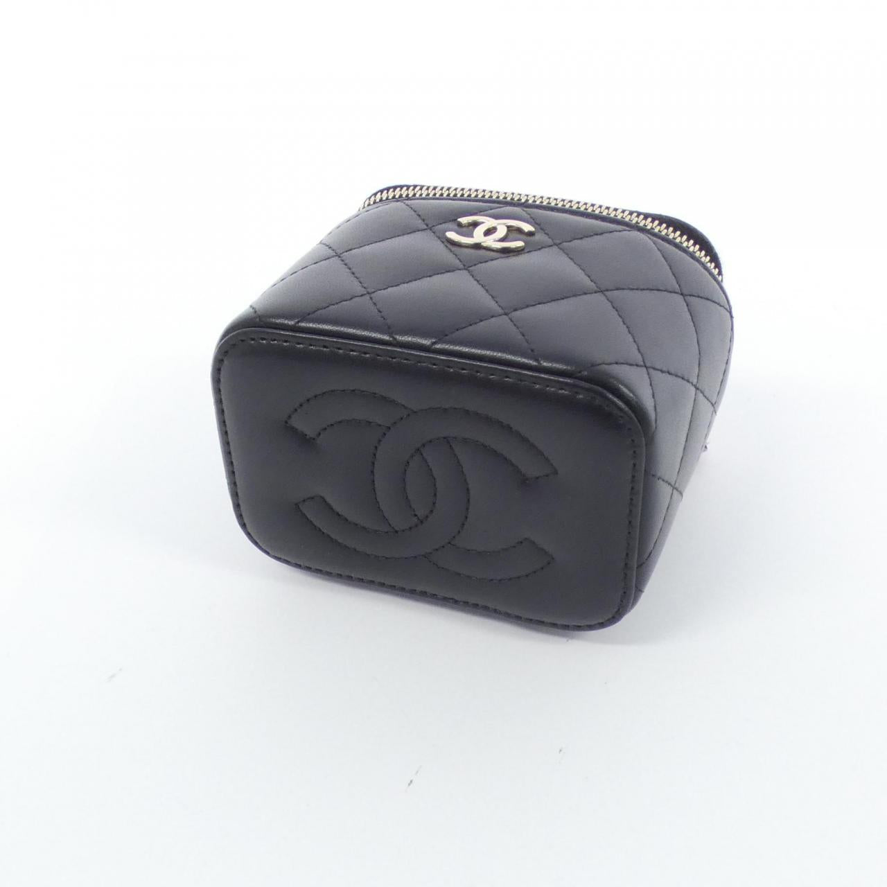 Chanel Lambskin Shoulder Bag