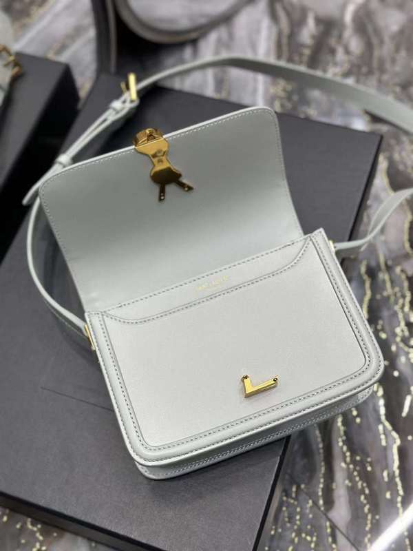 Yves Saint Laurent - Bags 