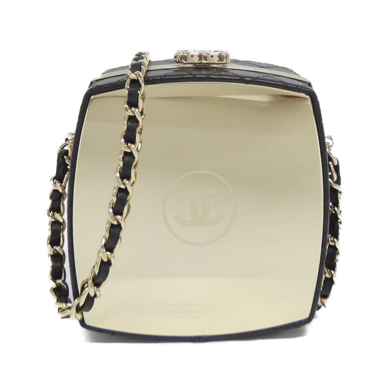 Chanel Lambskin Chain Clutch