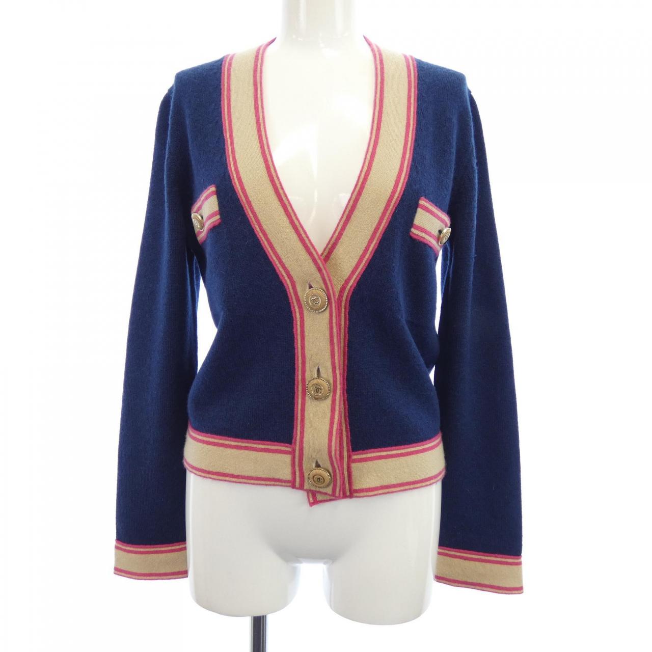 Chanel P62955K48449 100% Cashmere Cardigan Handbag