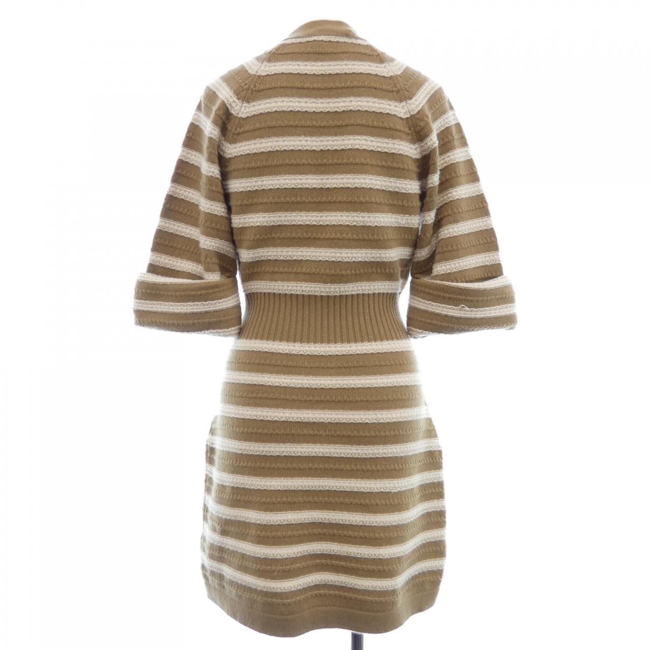 Chanel P51639K06641 Cashmere Long Cardigan Handbag