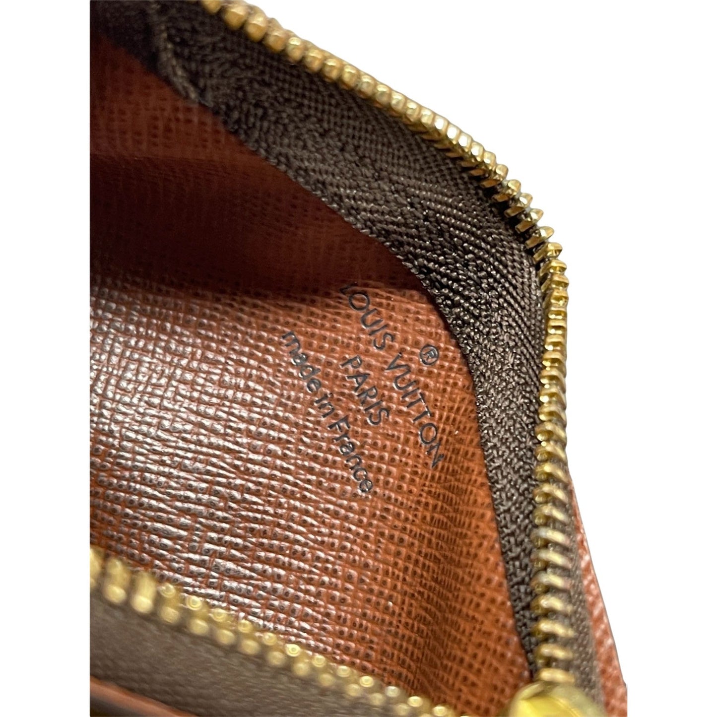 LOUIS VUITTON Louis Vuitton Monogram Key Pouch Clutch