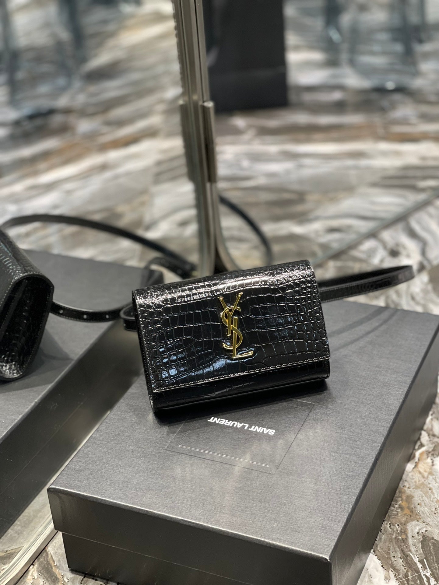Yves Saint Laurent Kate Belt Bag Light Black, Women&#s Bags 7in/