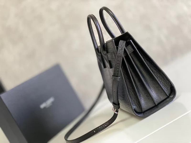 Yves Saint Laurent - Bags 