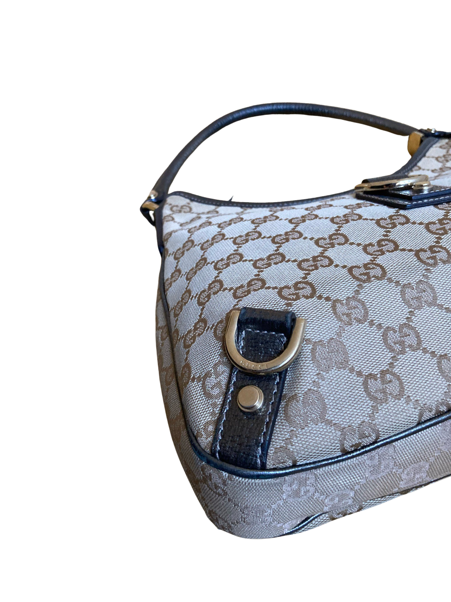 Gucci Leather Shoulder Bag