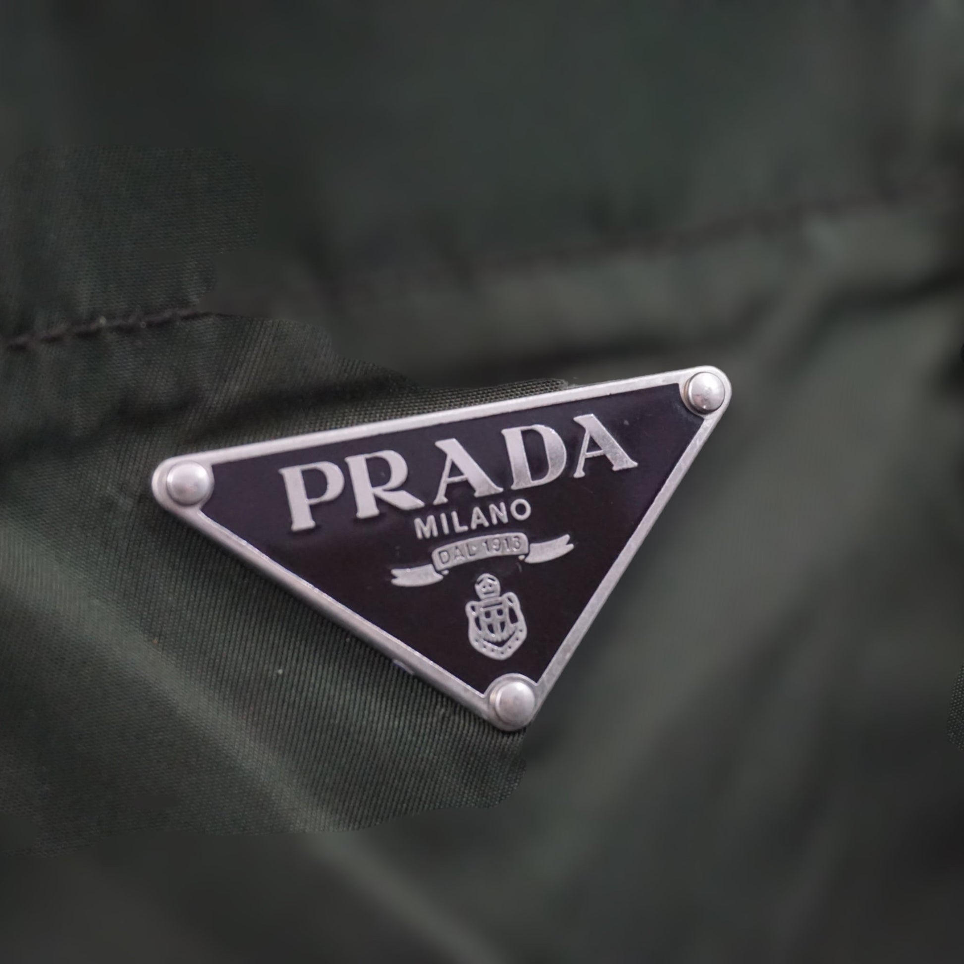 Prada Armygrøn Luxury Handbag