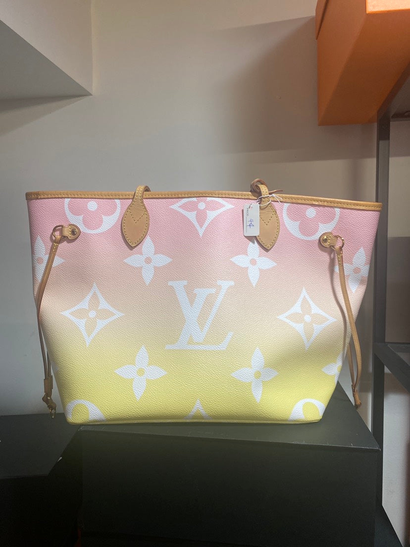 Louis Vuitton Monogram Giant By The Pool Neverfull MM Light Pink Tote