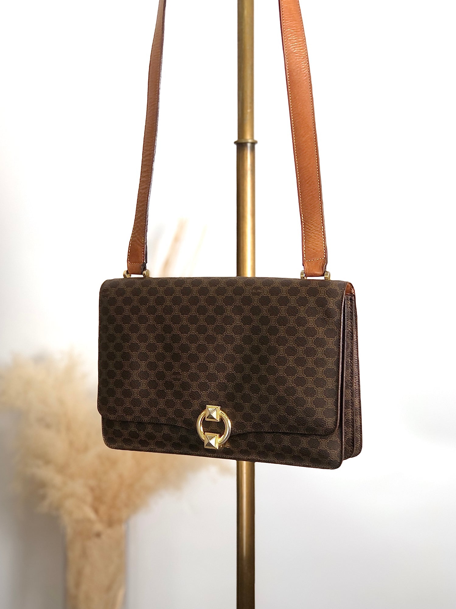 CELINE Macadam Flap Shoulder bag Brown wagmgy