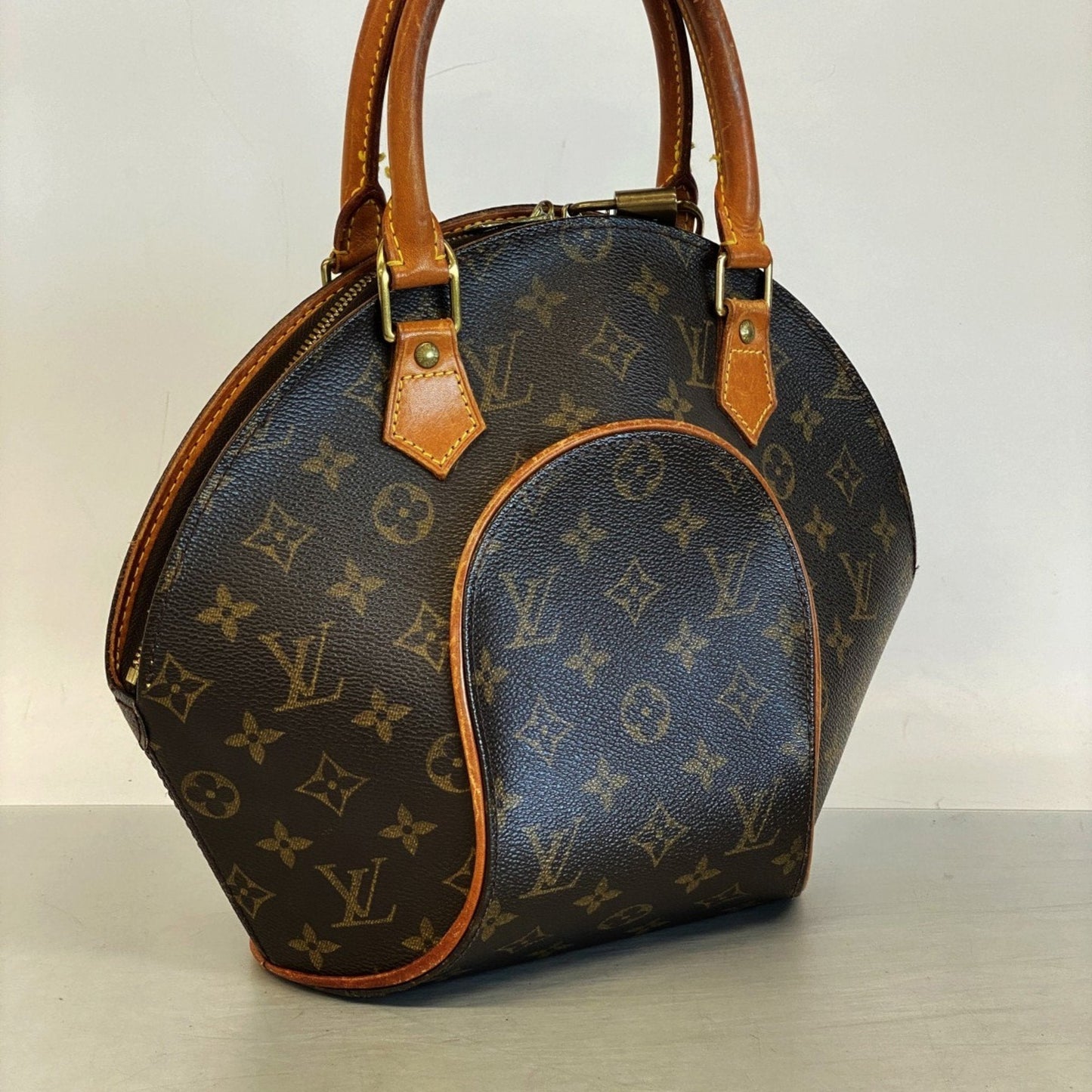 Louis Vuitton Handbag