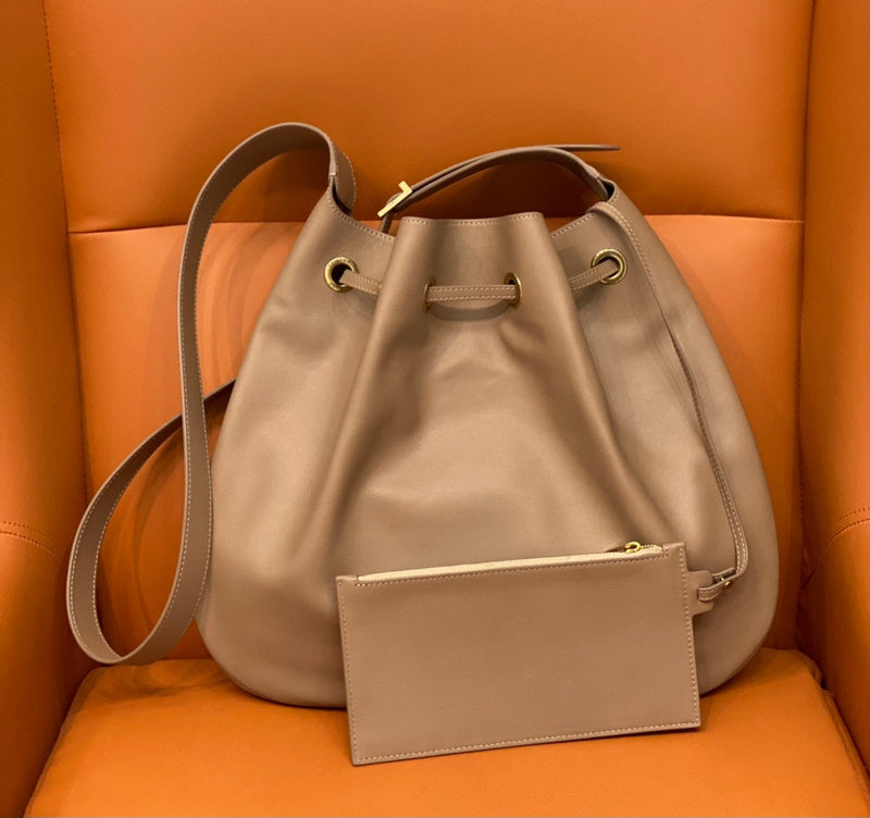 Yves Saint Laurent - Bags