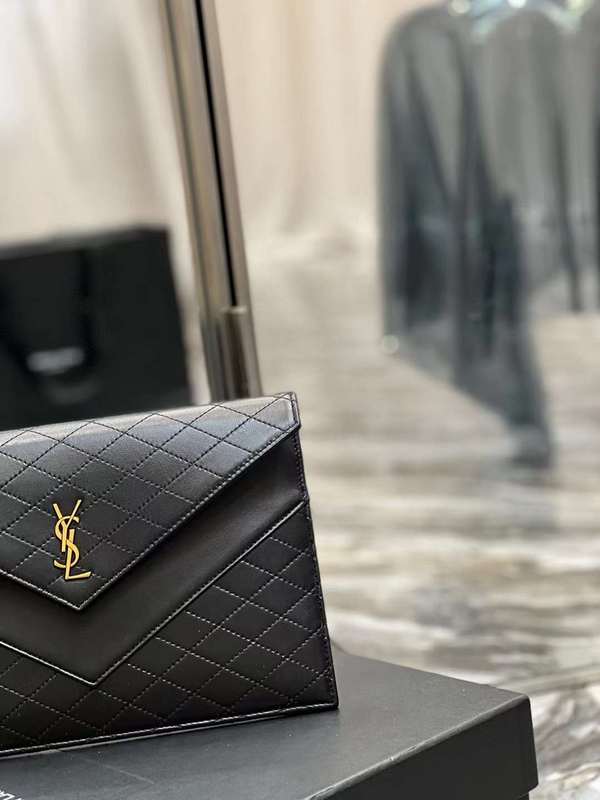 Yves Saint Laurent - Bags 