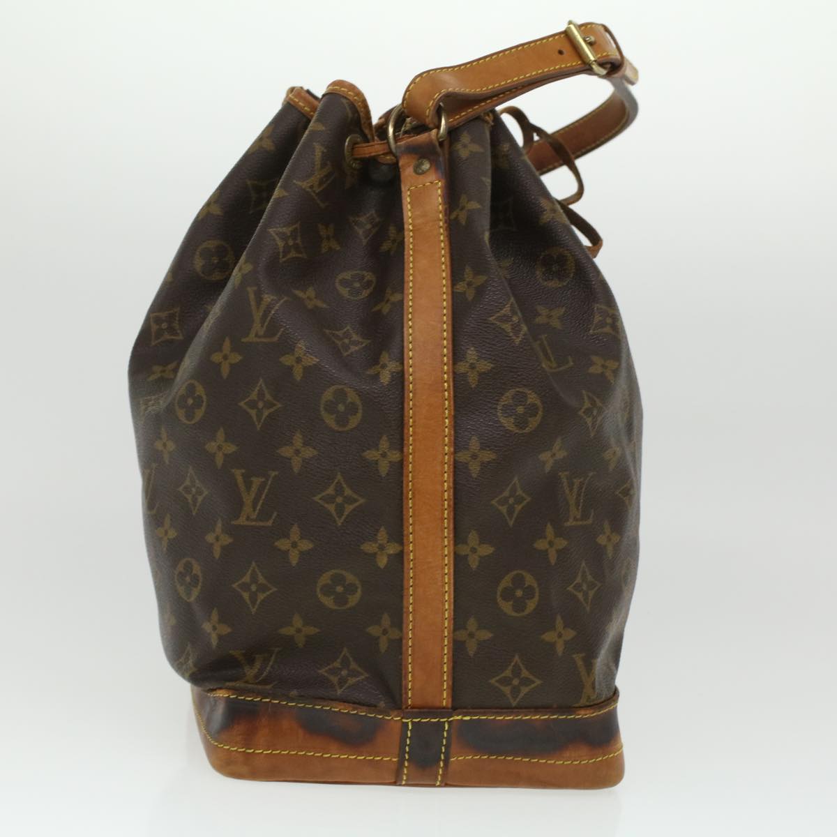 LOUIS VUITTON Monogram Noe Shoulder Bag LV Auth