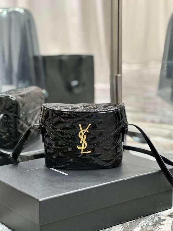 Yves Saint Laurent - Bags 