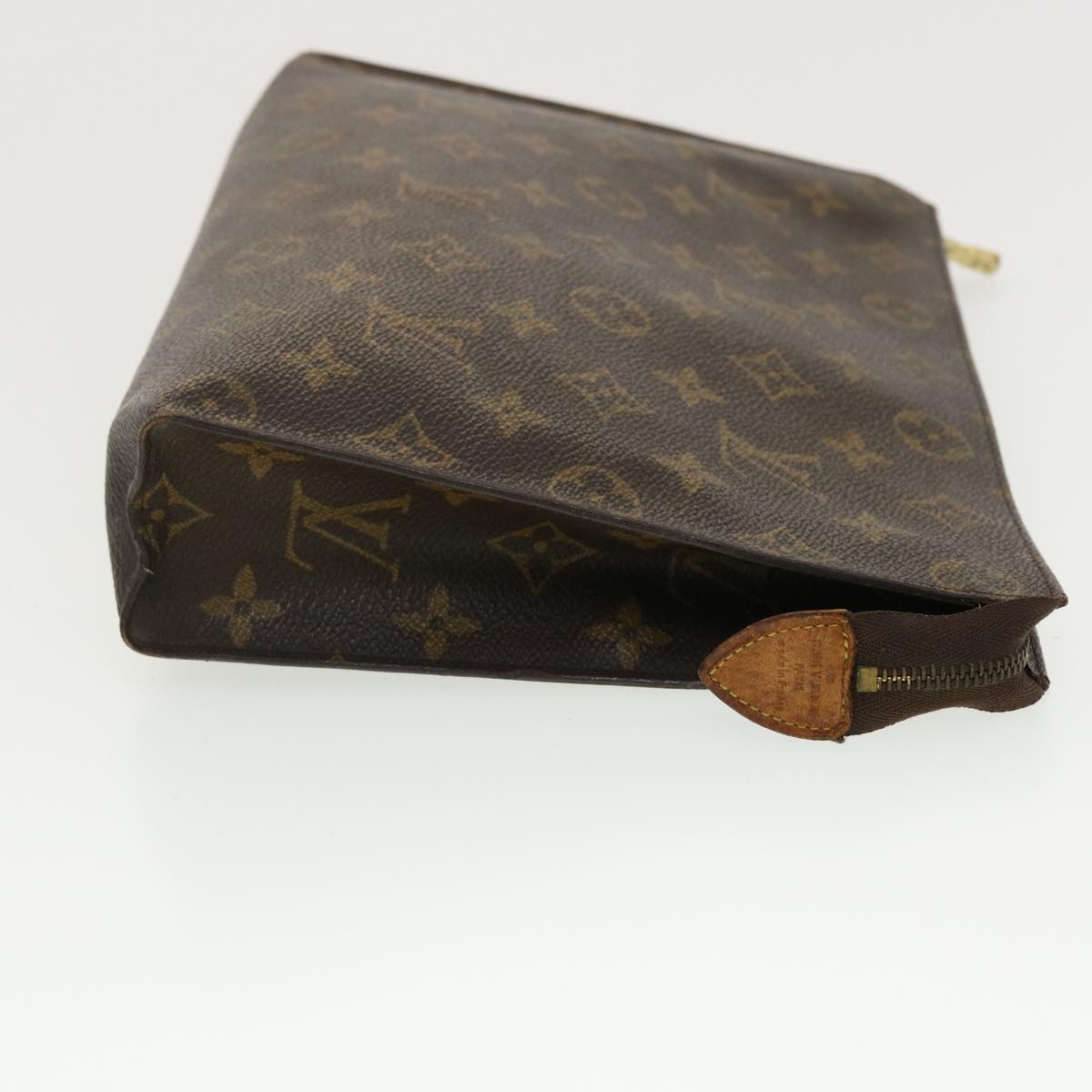 LOUIS VUITTON Monogram Poche Toilette 26 Pouch M47542 LV 39890