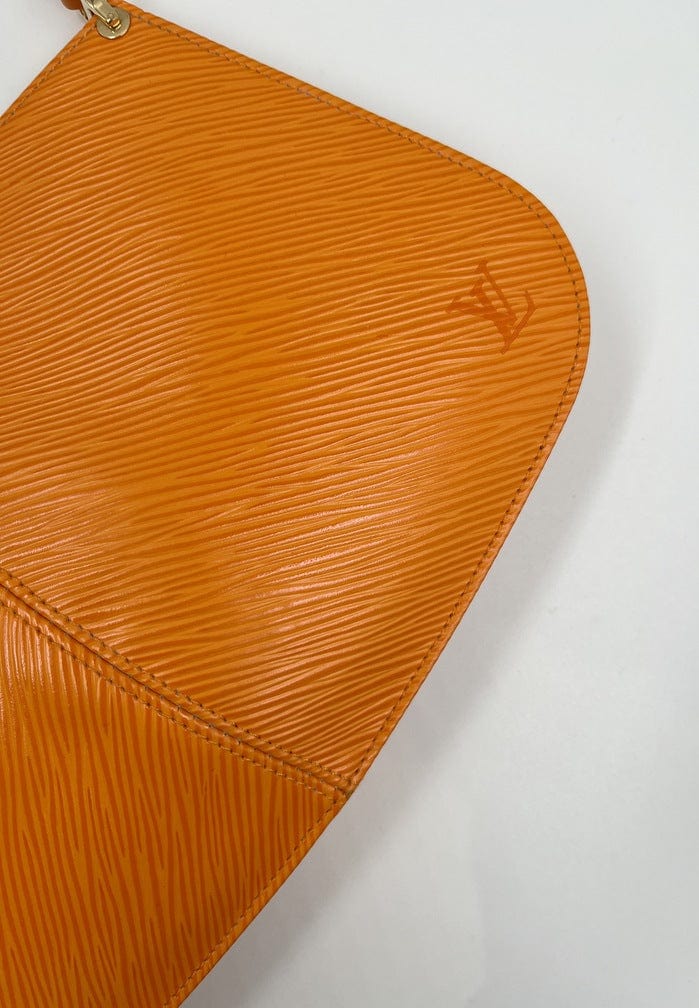 Louis Vuitton Pochette Demi Lune Pochette Clutch