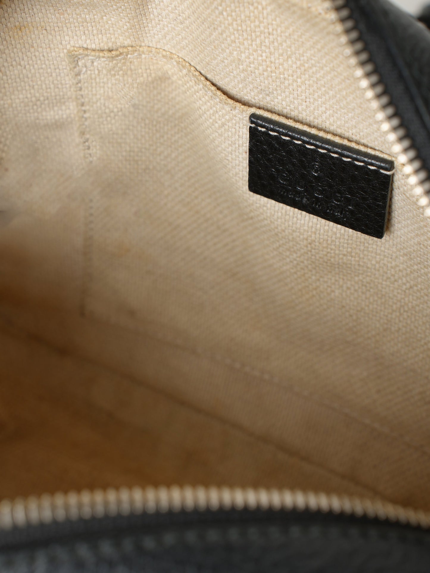 Gucci Lou Leather Shoulder Bag