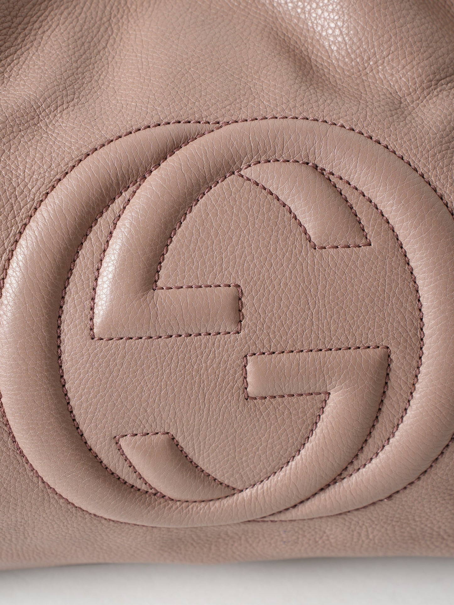 Gucci Lou Quilted Chain Tote