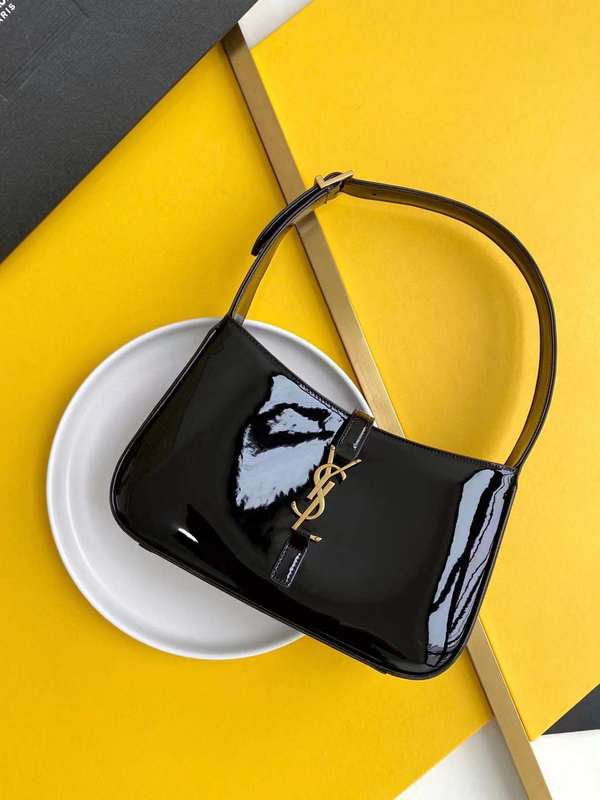 Yves Saint Laurent - Bags 