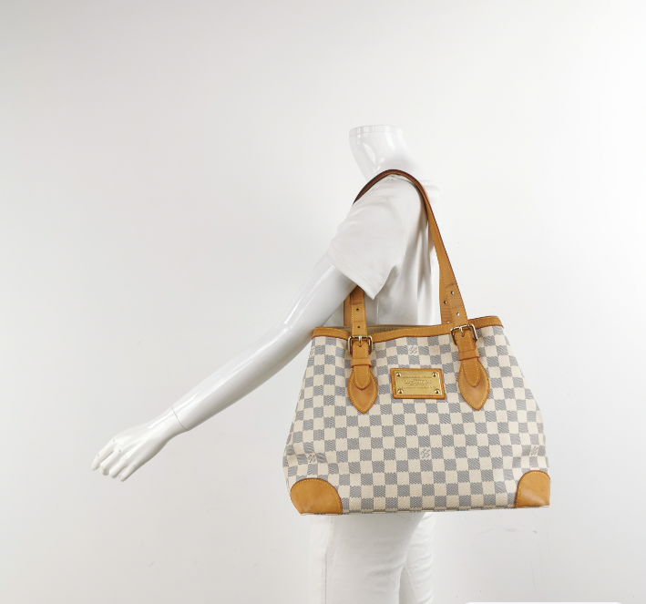 Louis Vuitton (LV)Hampstead MM Bag White 250203781048434