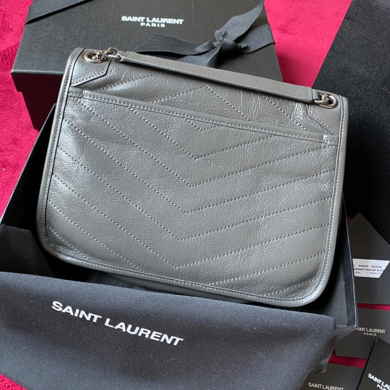 Yves Saint Laurent - Bags 