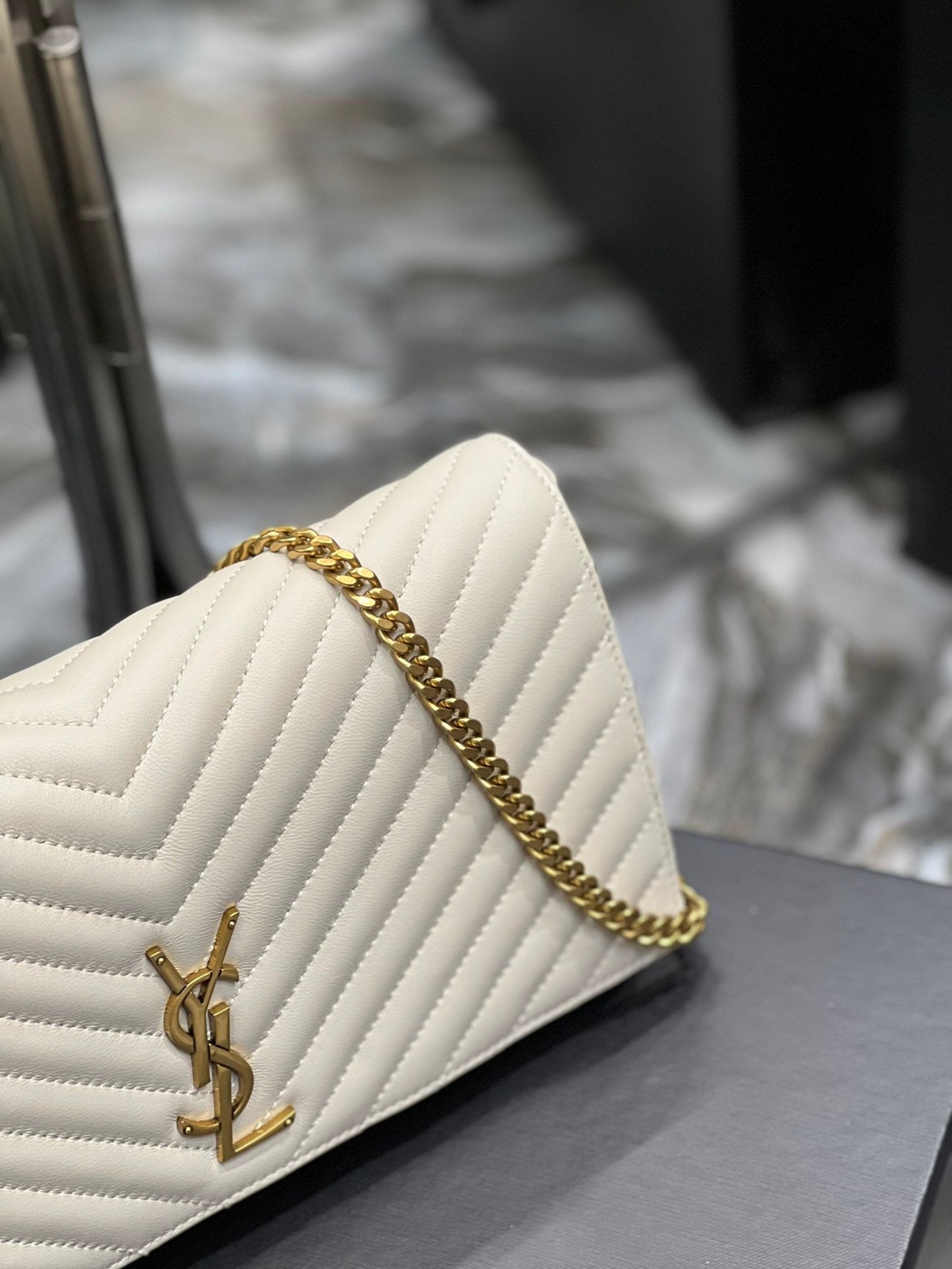 Yves Saint Laurent Kata Chain Bag White With Gold Hardware.2in/