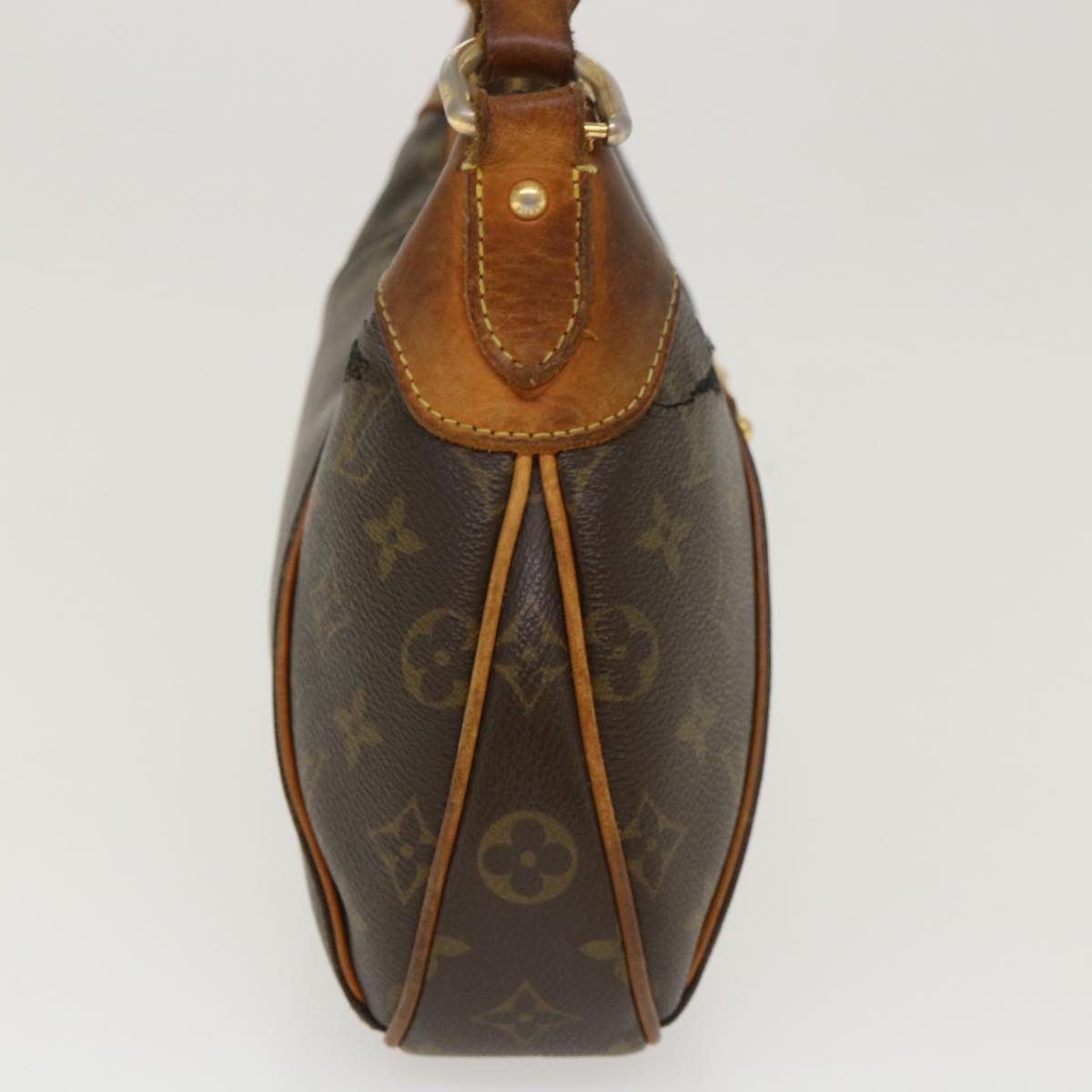 LOUIS VUITTON Monogram Thames PM Shoulder Bag M56384 LV 40169