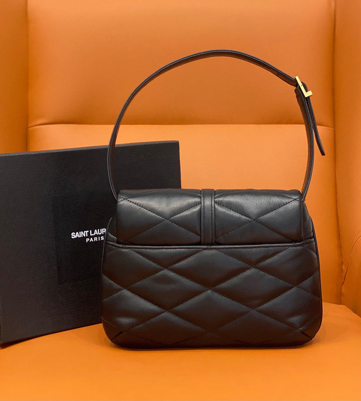 Yves Saint Laurent - Bags