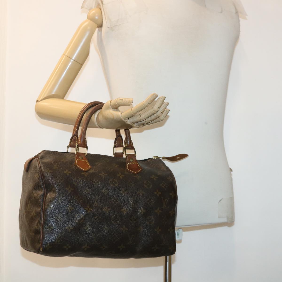 LOUIS VUITTON Monogram 30 Hand Bag M41526 LV 40584