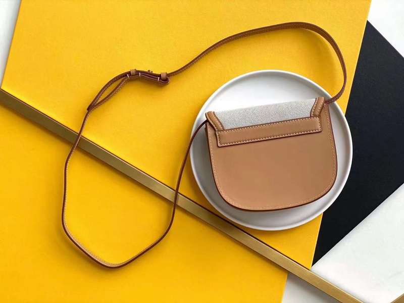 Yves Saint Laurent - Bags 