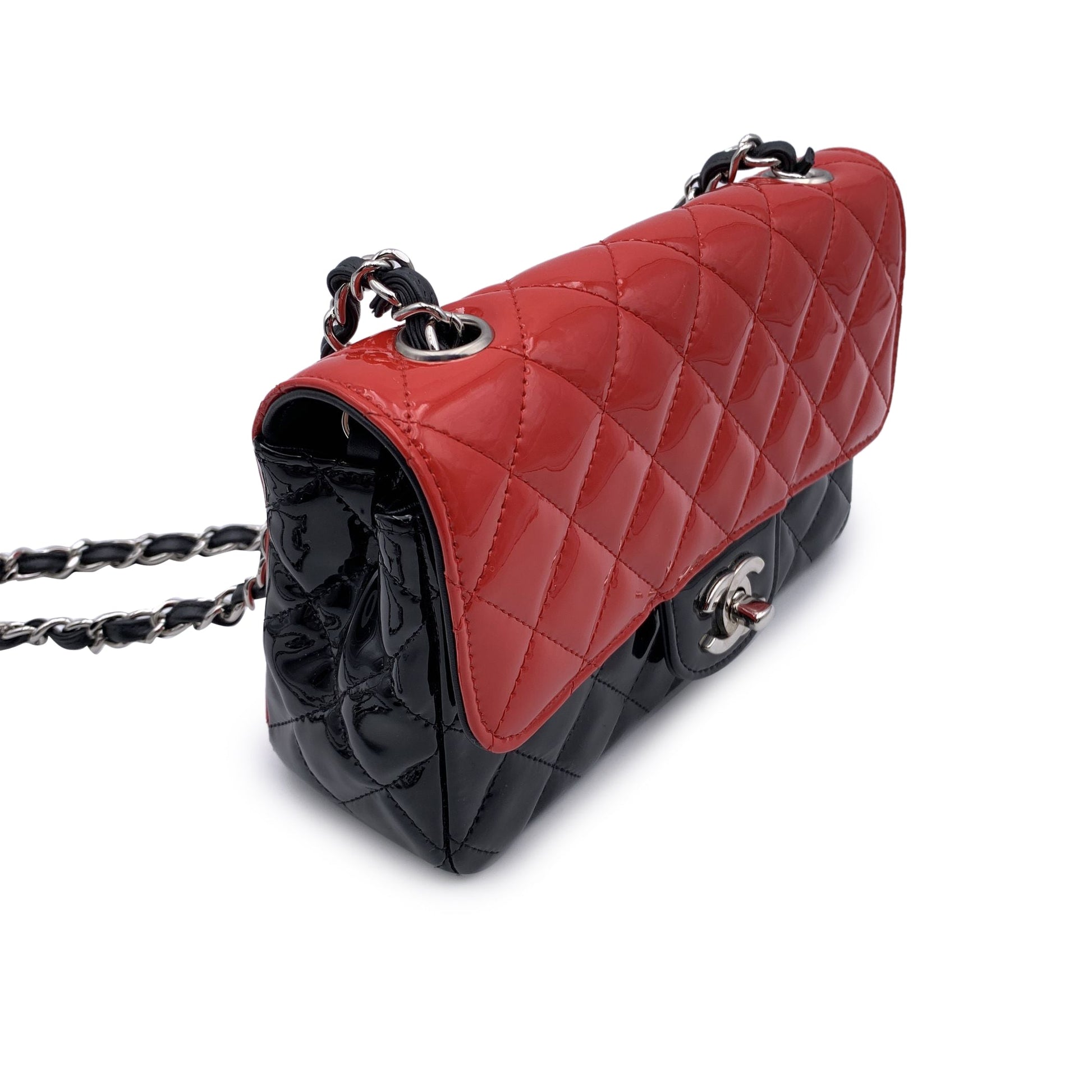 Chanel Shoulder Bag - Almora Bags