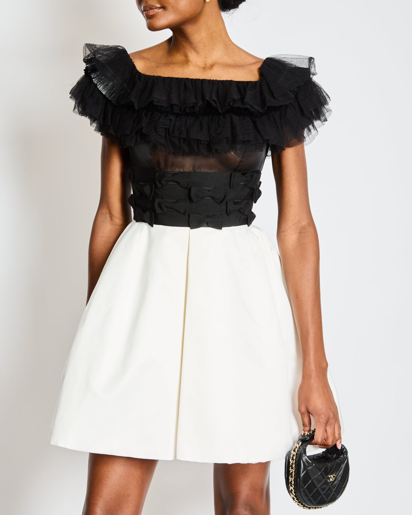 Chanel 20/S Black and White Ruffled Off-Shoulder Mini Dress with Bow Details Size FR 34 (UK 6) Shoulder Bag