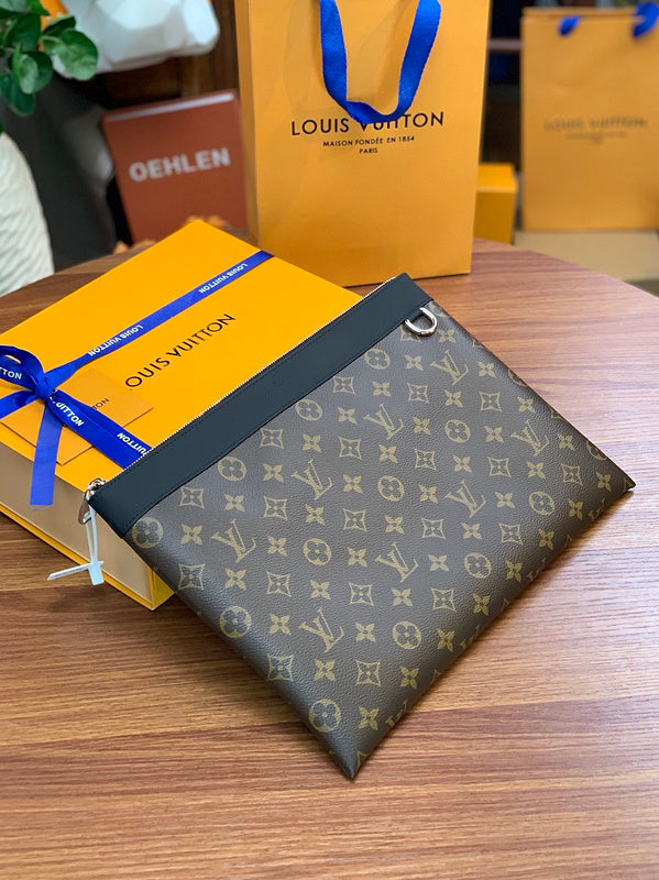 Louis Vuittons Bags