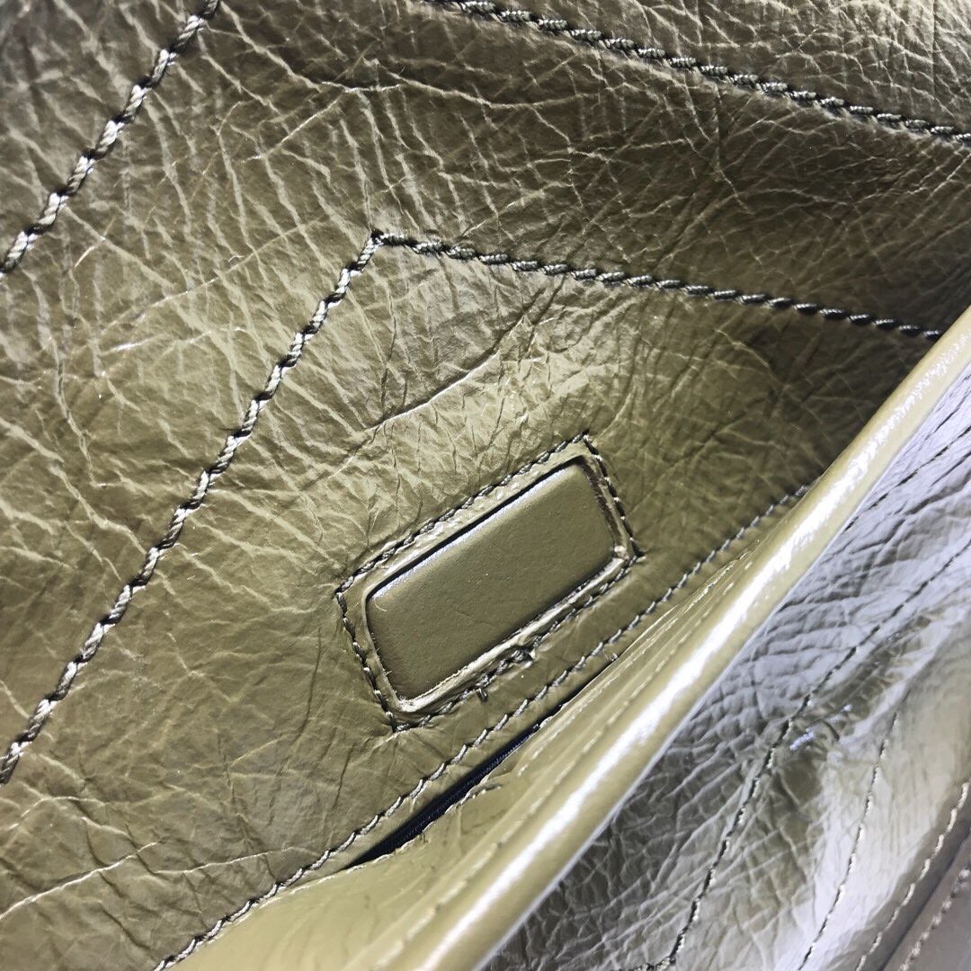 Yves Saint Laurent Niki Medium Chain Bag