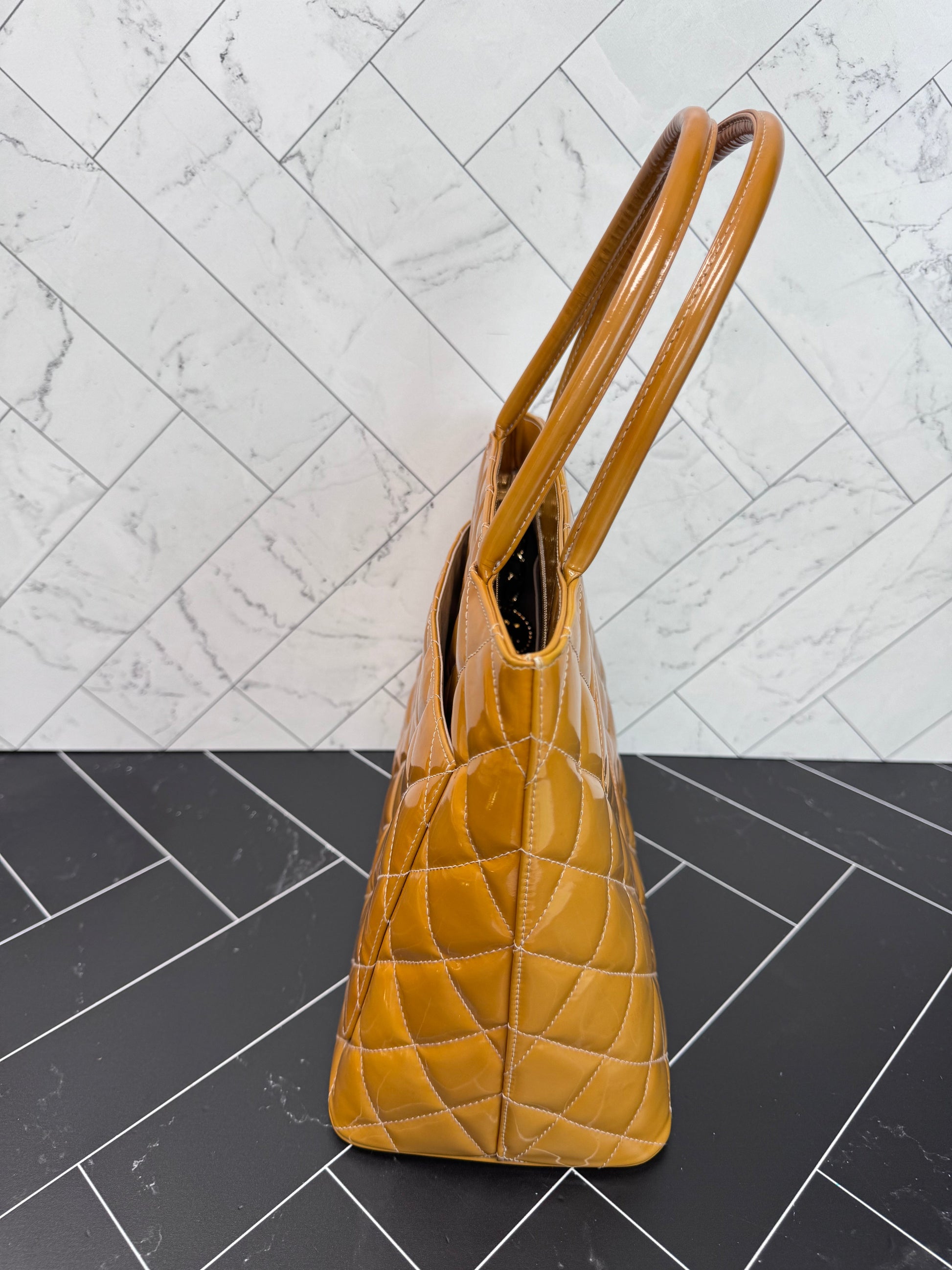 Chanel Shoulder Bag - Almora Bags