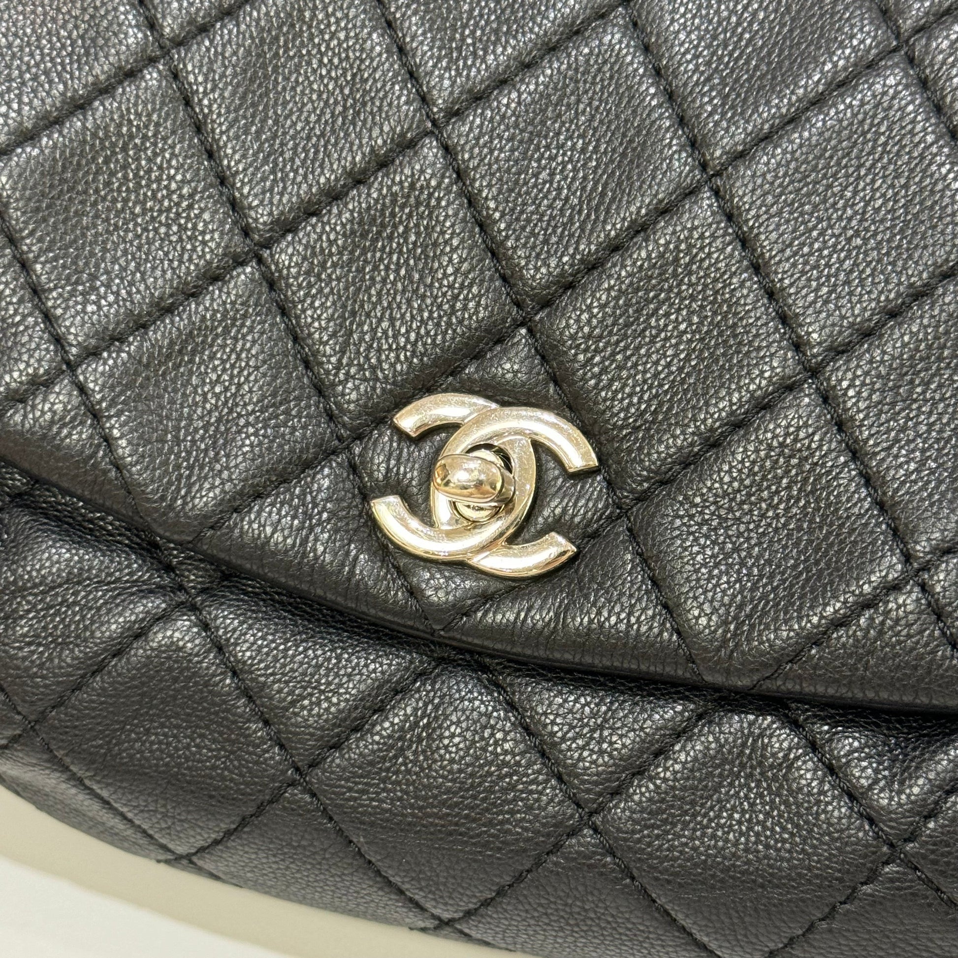 Chanel Shoulder Bag - Almora Bags