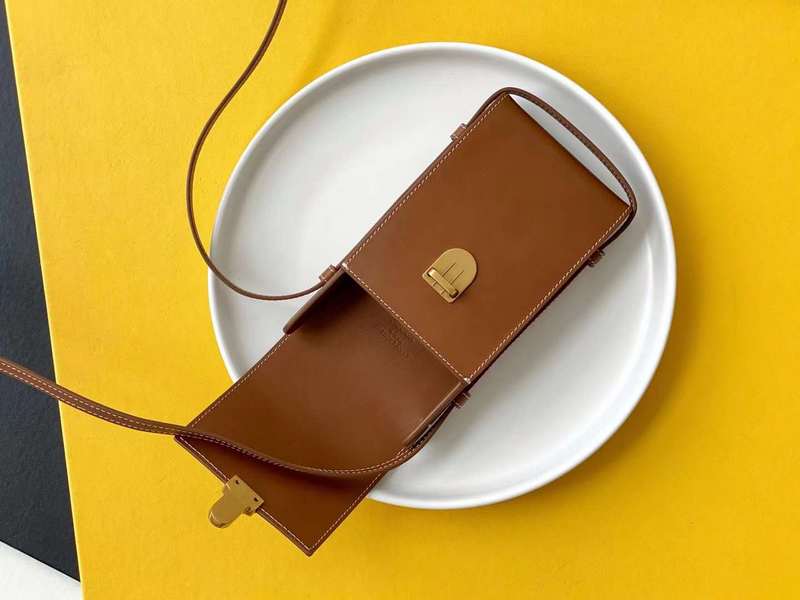 Yves Saint Laurent - Bags 
