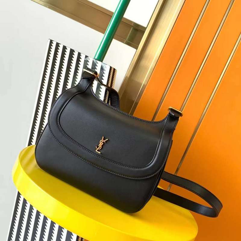 Yves Saint Laurent - Bags 