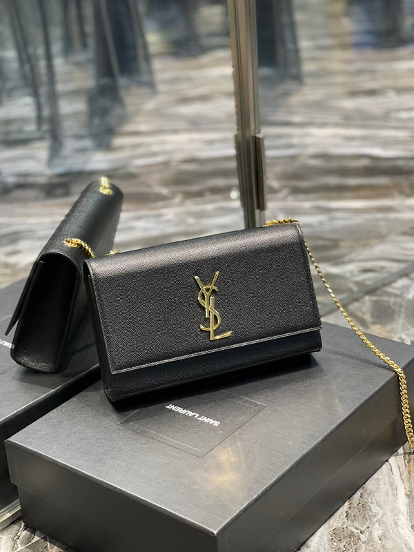 Yves Saint Laurent - Bags