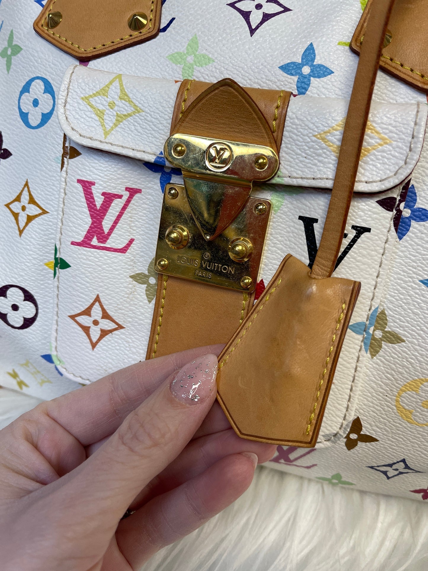 Handbag Luxury Designer By Louis Vuitton Size: Large