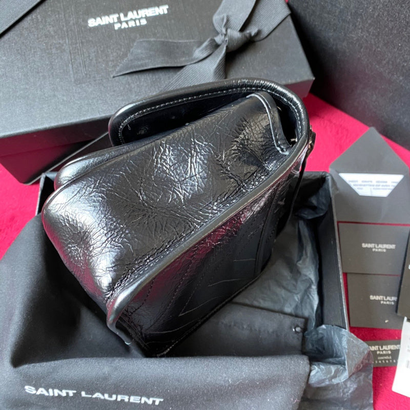 Yves Saint Laurent - Bags 
